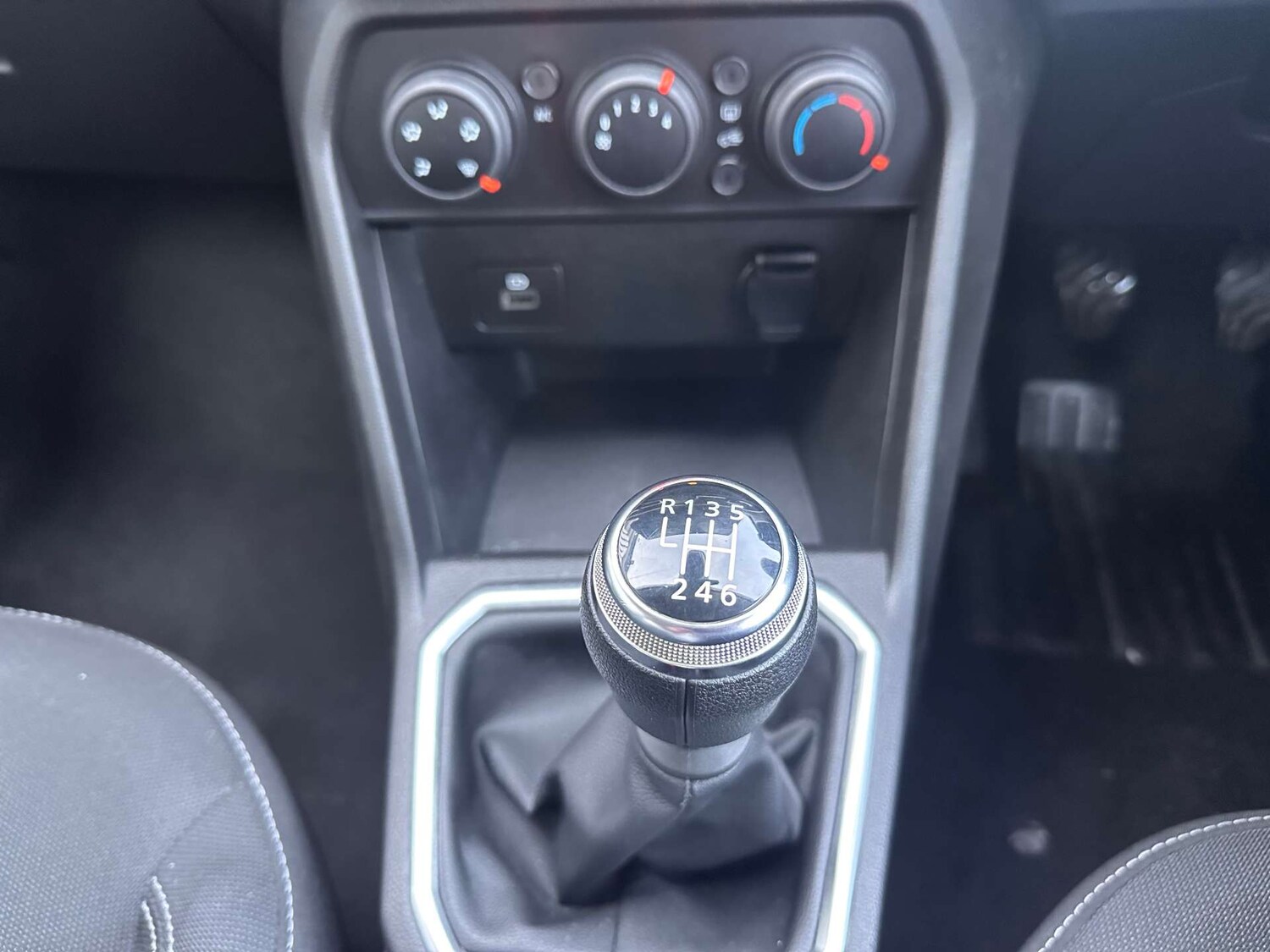 Used Dacia Sandero 2021 for sale - 76547302: Photo 40