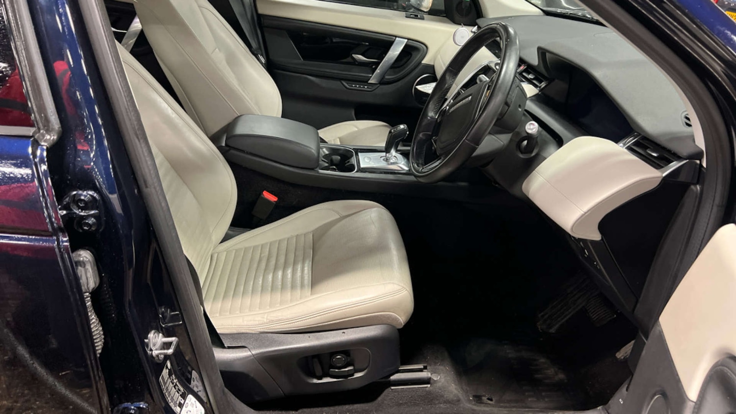 Used Land Rover Discovery Sport 2019 for sale - 77536232: Photo 9