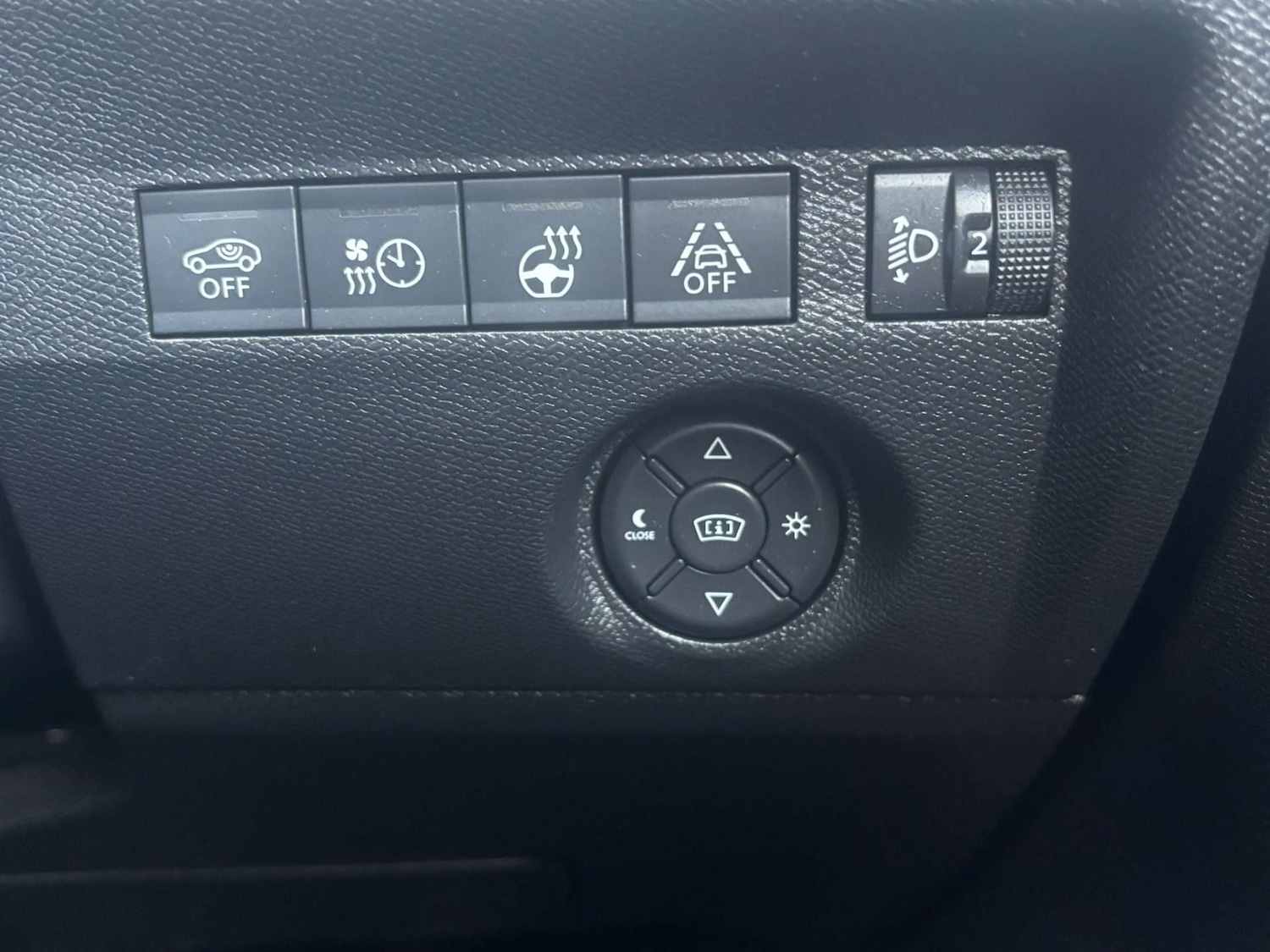 Used Citroen C4 2022 for sale - 76709174: Photo 32