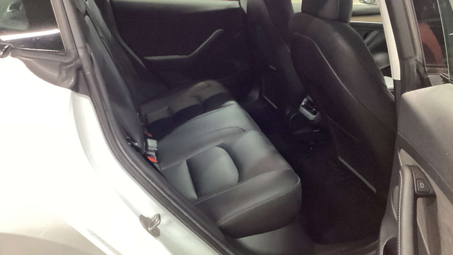 Used Tesla Model 3 2022 for sale - 77669304: Photo 8