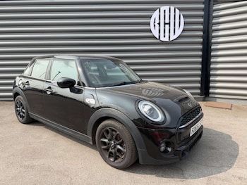Used MINI Hatch 2019 for sale - 79272154: Photo