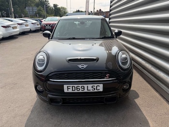 Used MINI Hatch 2019 for sale - 79272154: Photo