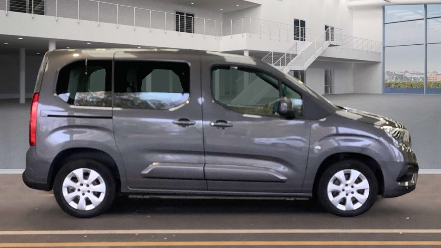 Used Vauxhall Combo Life 2019 for sale - 76630385: Photo 5