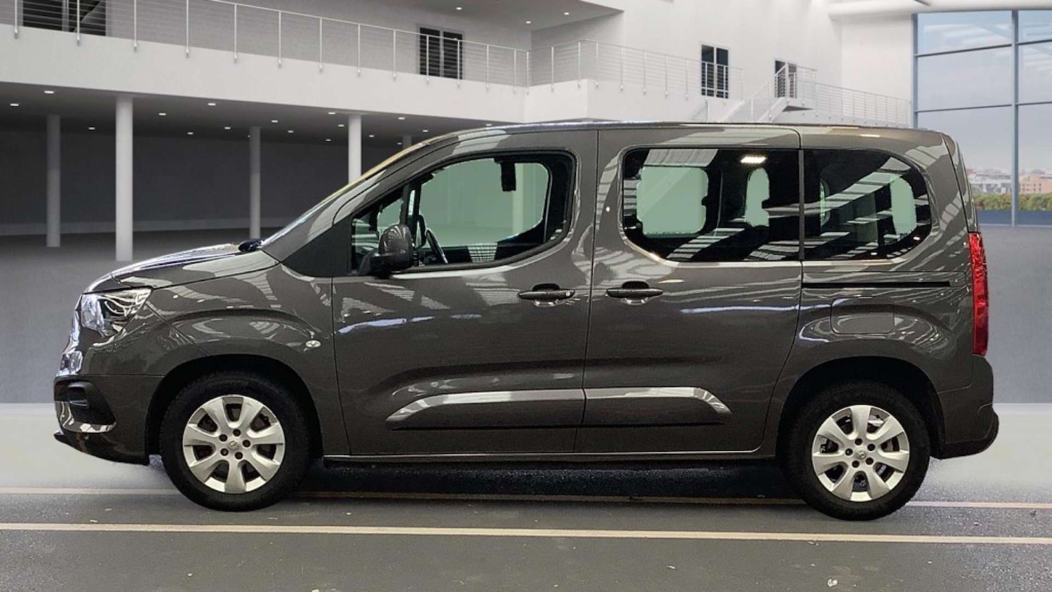 Used Vauxhall Combo Life 2019 for sale - 76630385: Photo 6