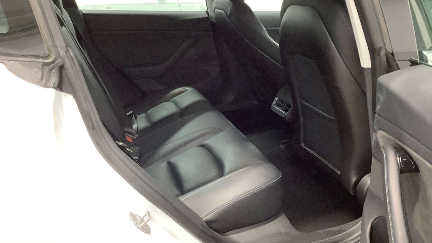 Used Tesla Model 3 2019 for sale - 77622844: Photo 8