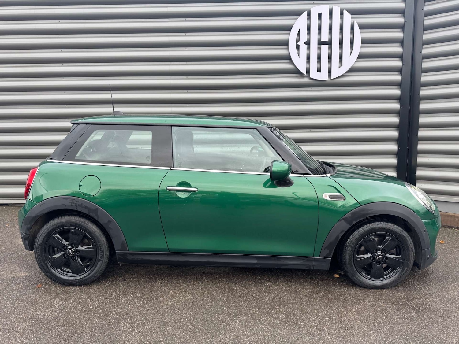 Used MINI Hatch 2020 for sale - 76305788: Photo 4