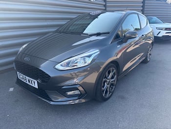 Used Ford Fiesta 2019 for sale - 79611901: Photo