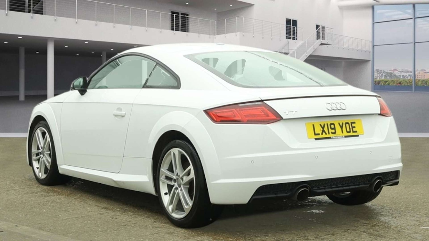 Used Audi TT 2019 for sale - 77118819: Photo 3