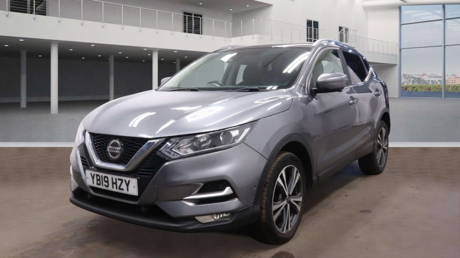 Used Nissan Qashqai 2019 for sale - 77170345: Photo 2
