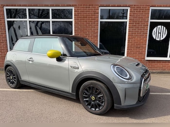 MINI Hatch feature image