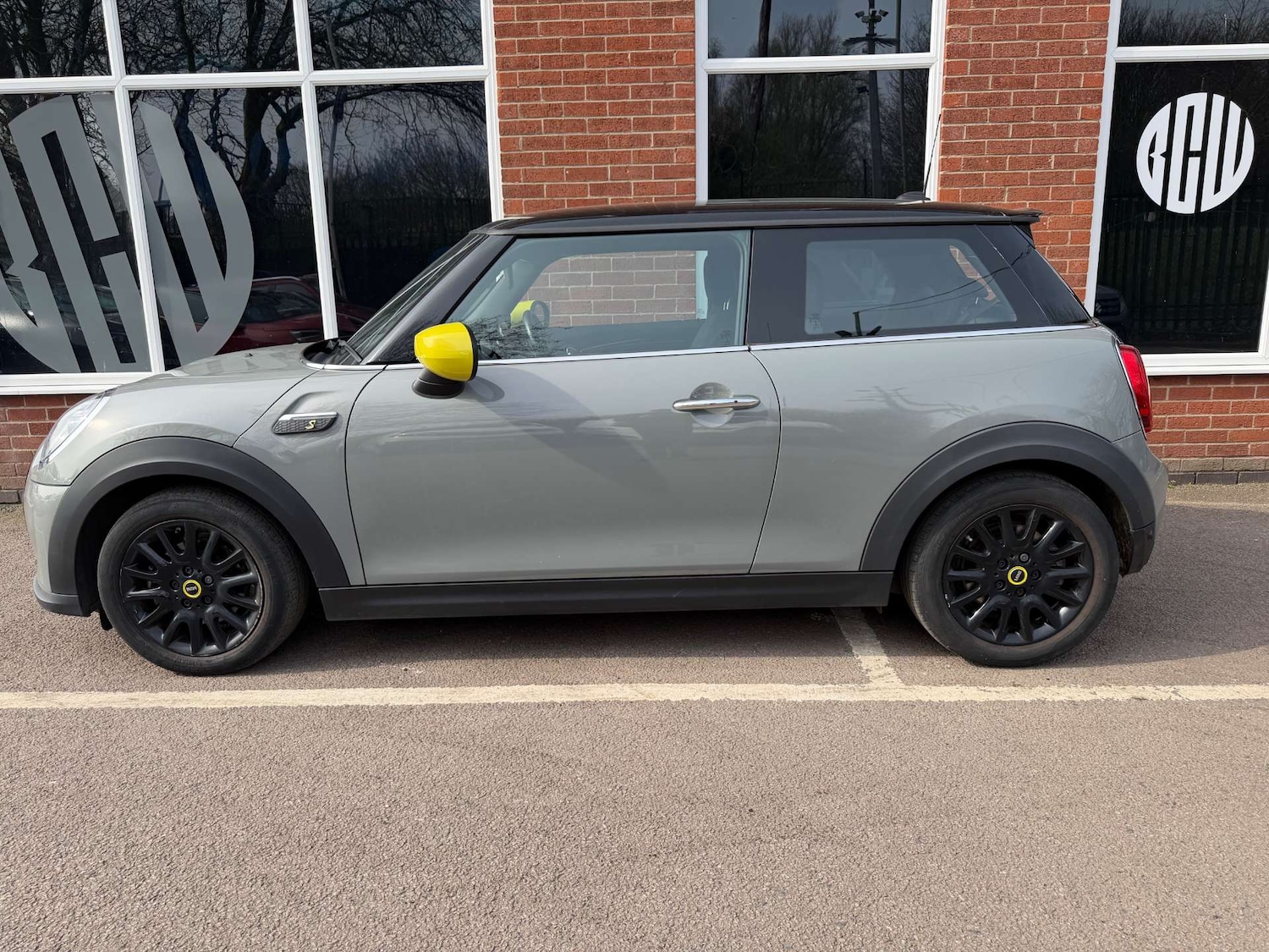 Used MINI Hatch 2022 for sale - 77954377: Photo 3