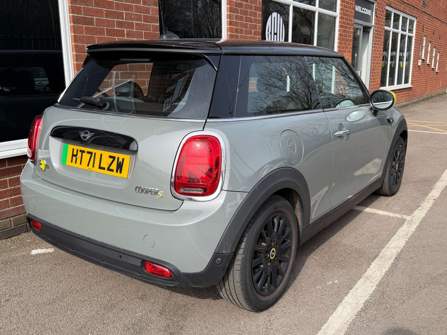 Used MINI Hatch 2022 for sale - 77954377: Photo 4