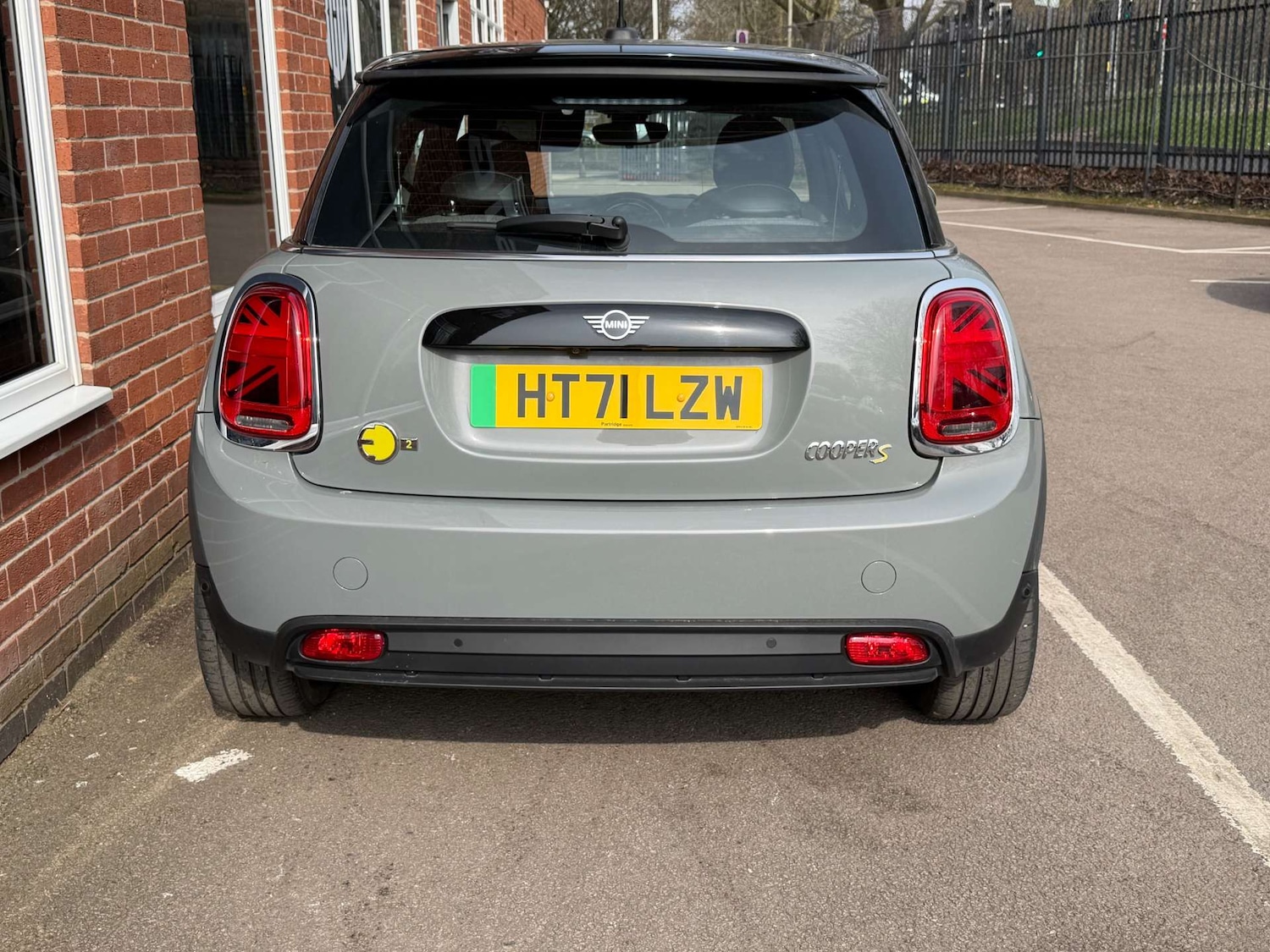 Used MINI Hatch 2022 for sale - 77954377: Photo 5