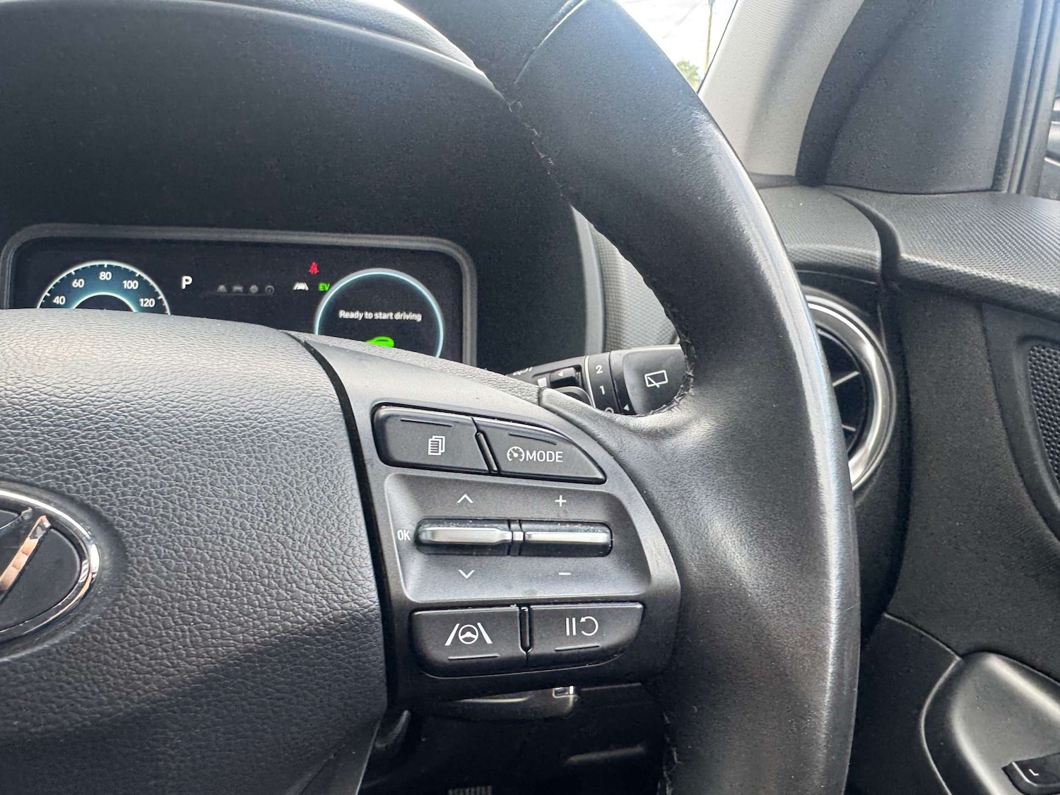 Used Hyundai KONA 2022 for sale - 76601284: Photo 11