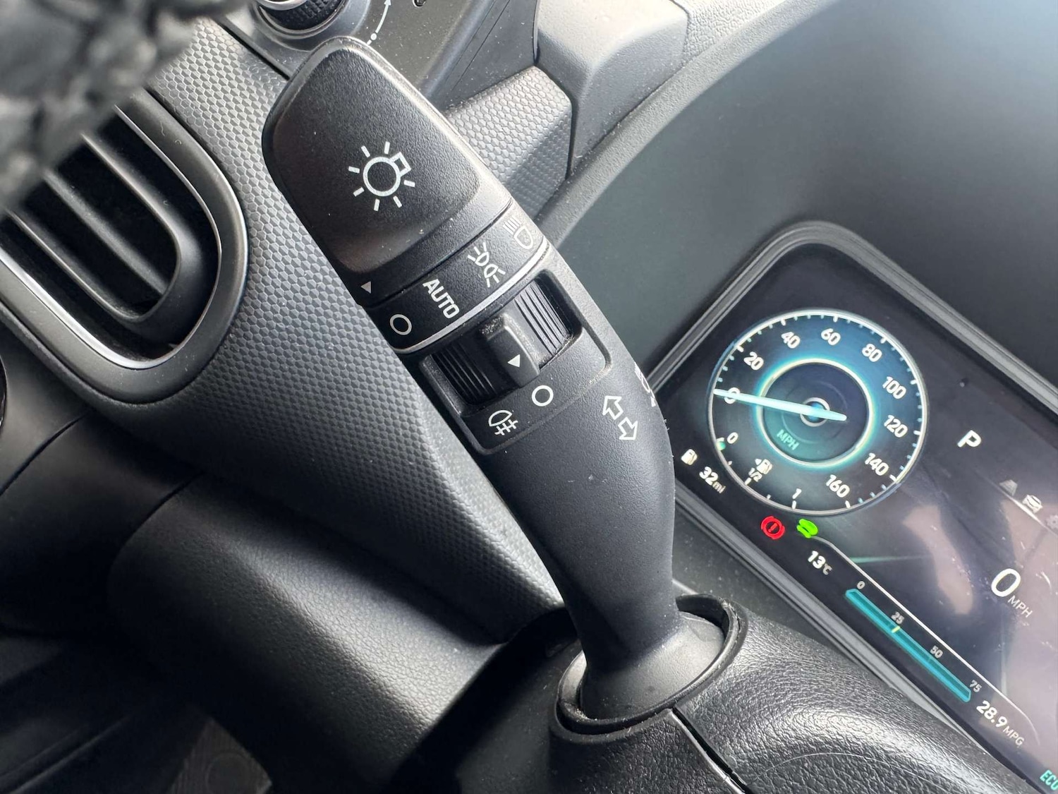 Used Hyundai KONA 2022 for sale - 76601284: Photo 9