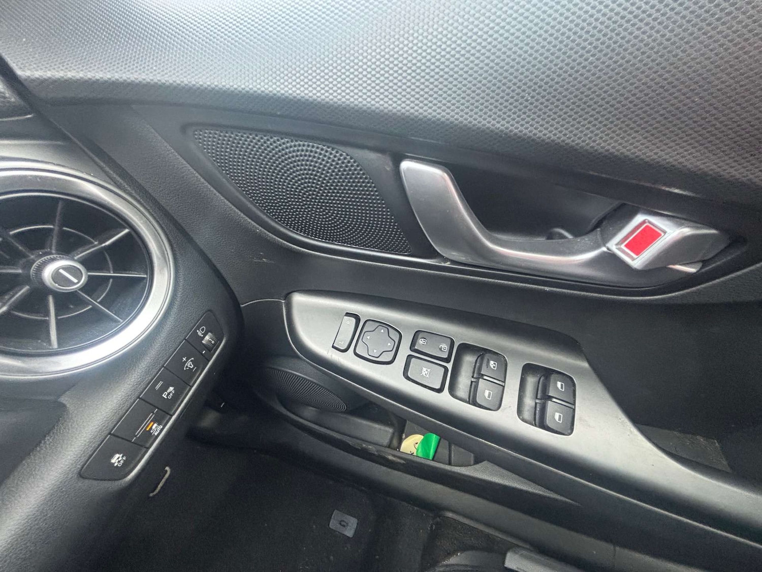 Used Hyundai KONA 2021 for sale - 77251460: Photo 26