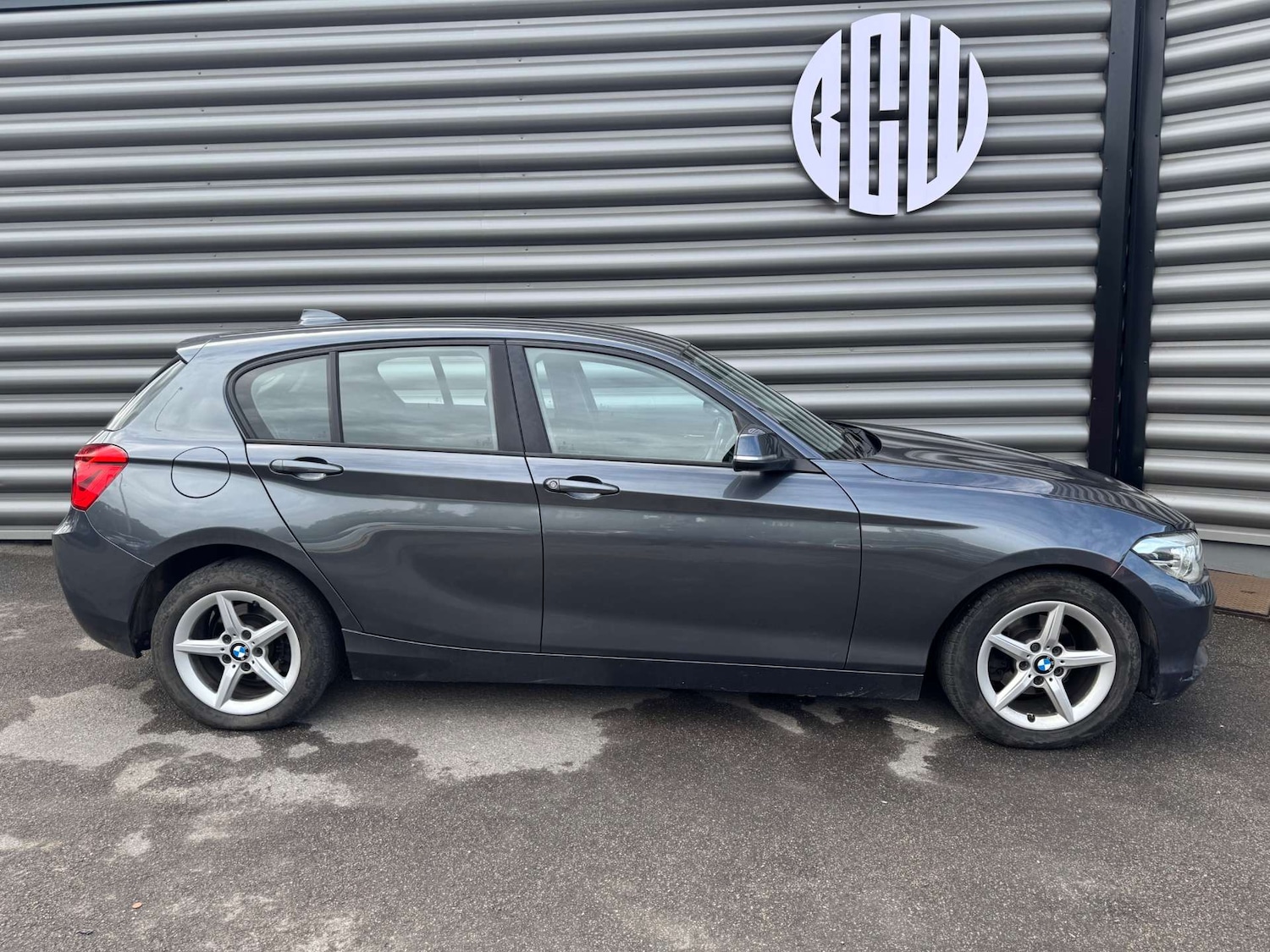 Used BMW 1 Series 2019 for sale - 76162629: Photo 2