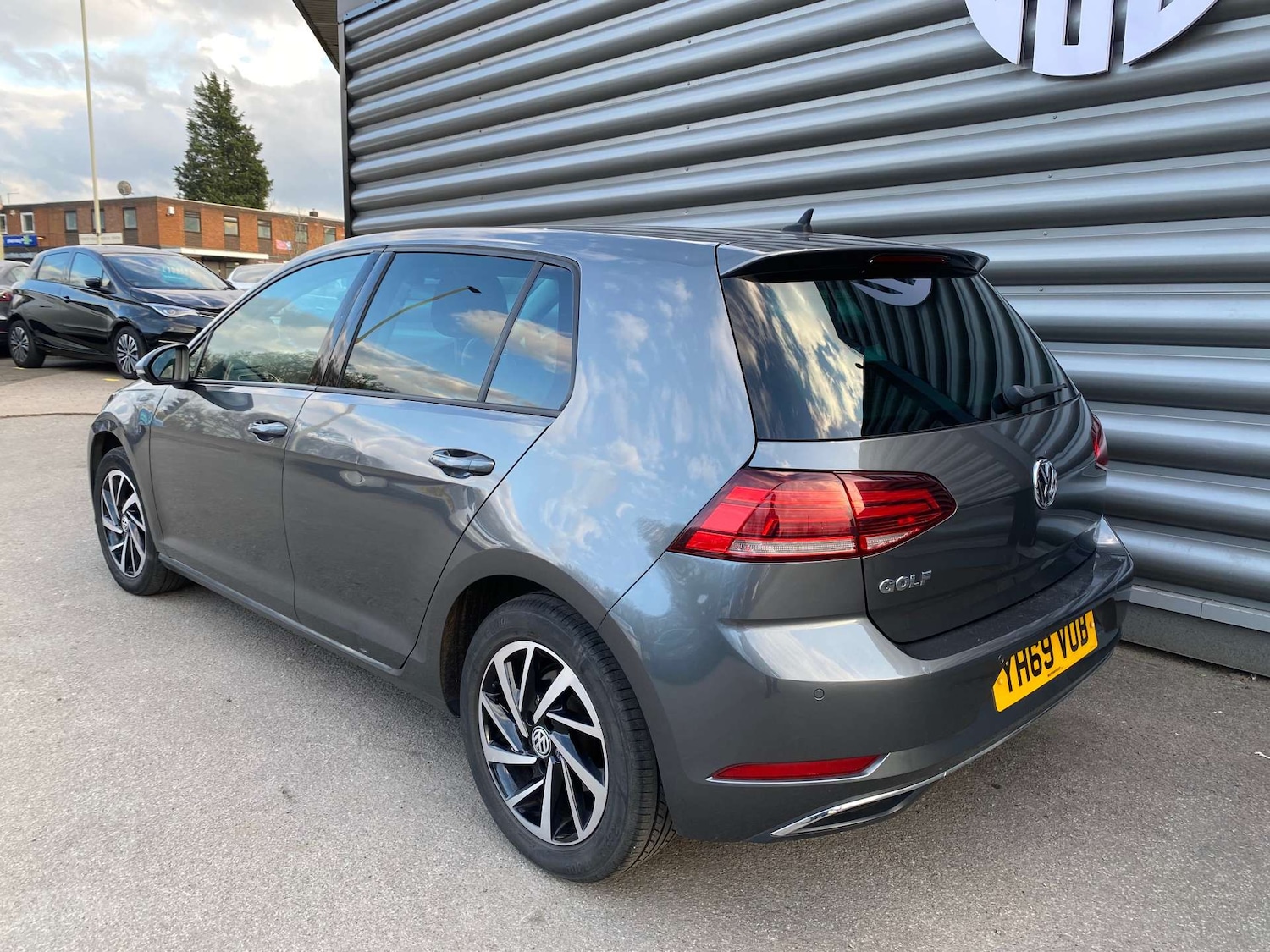 Used Volkswagen Golf 2019 for sale - 78152415: Photo 5