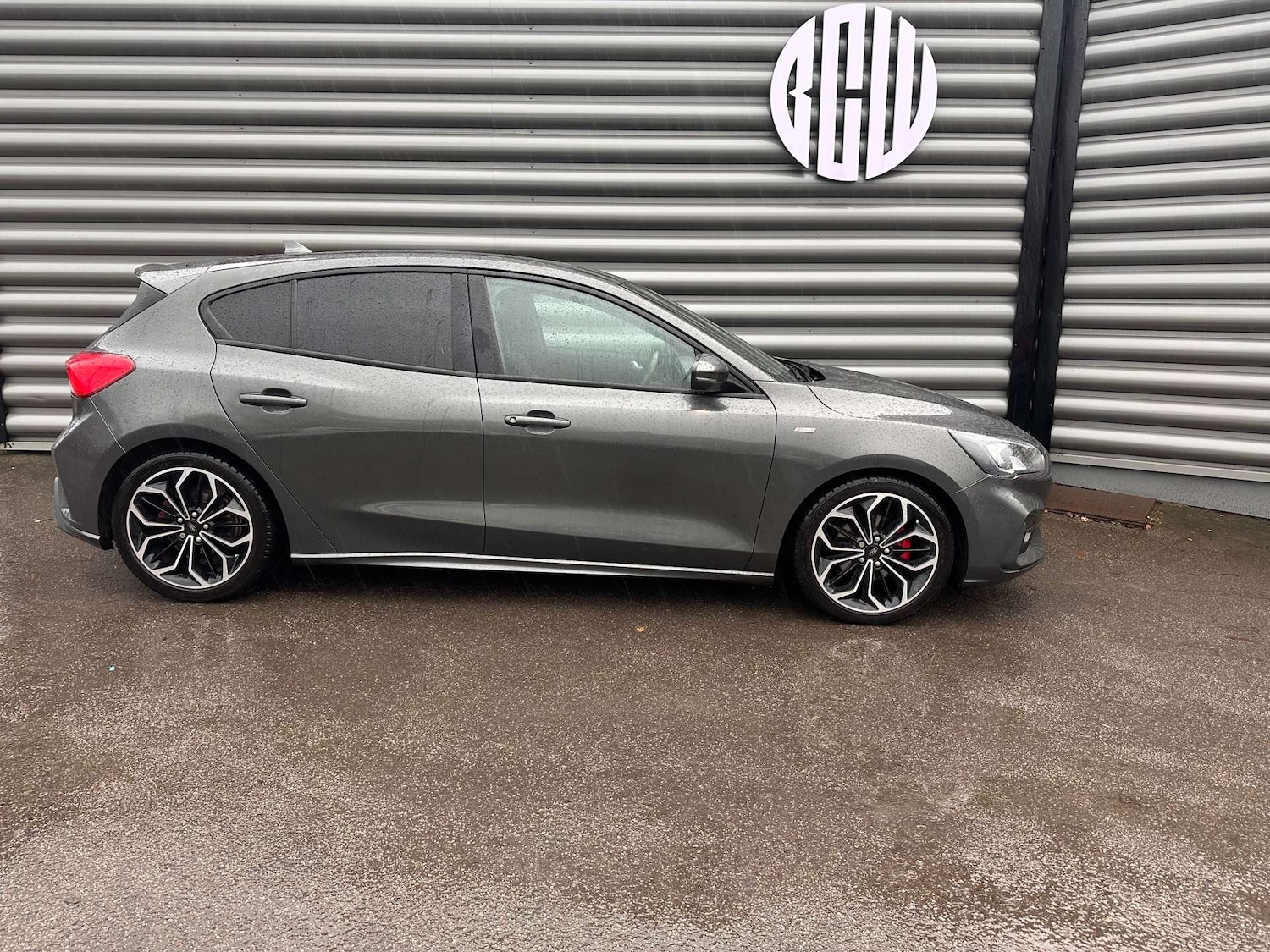 Used Ford Focus 2019 for sale - 76651402: Photo 2