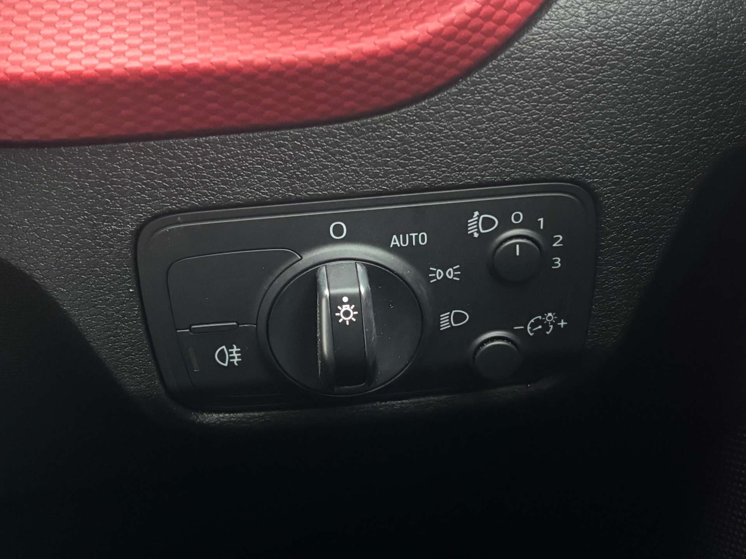 Used Audi Q2 2019 for sale - 76520318: Photo 45