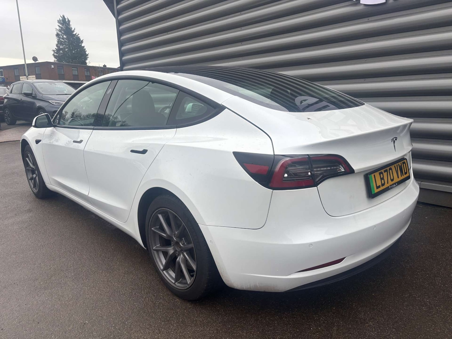 Used Tesla Model 3 2020 for sale - 77606770: Photo 6