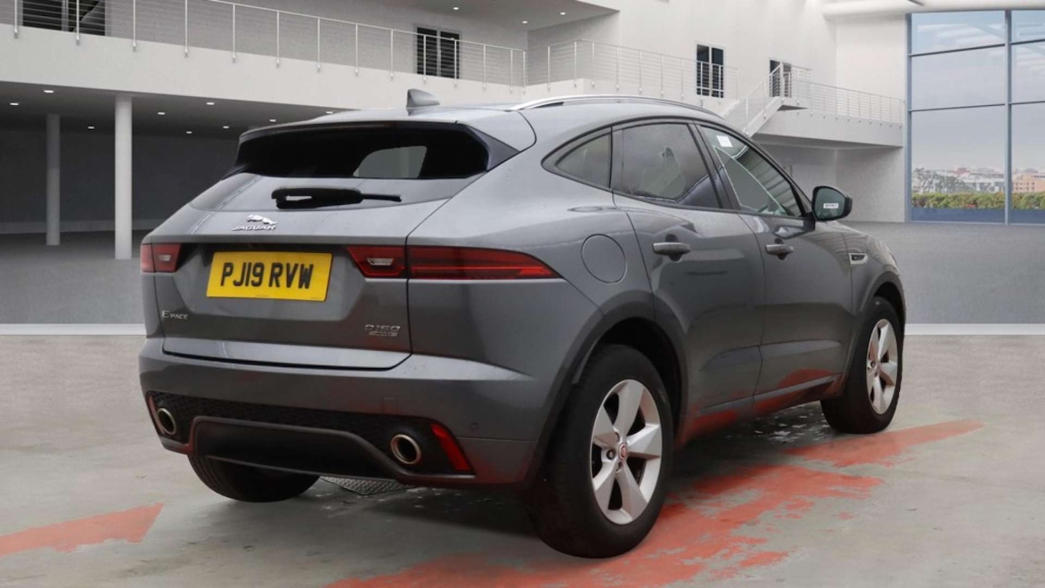 Used Jaguar E-Pace 2019 for sale - 76594707: Photo 4