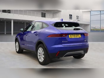 Used Jaguar E-Pace 2019 for sale - 77409770: Photo