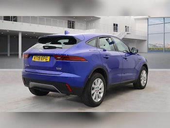 Used Jaguar E-Pace 2019 for sale - 77409770: Photo