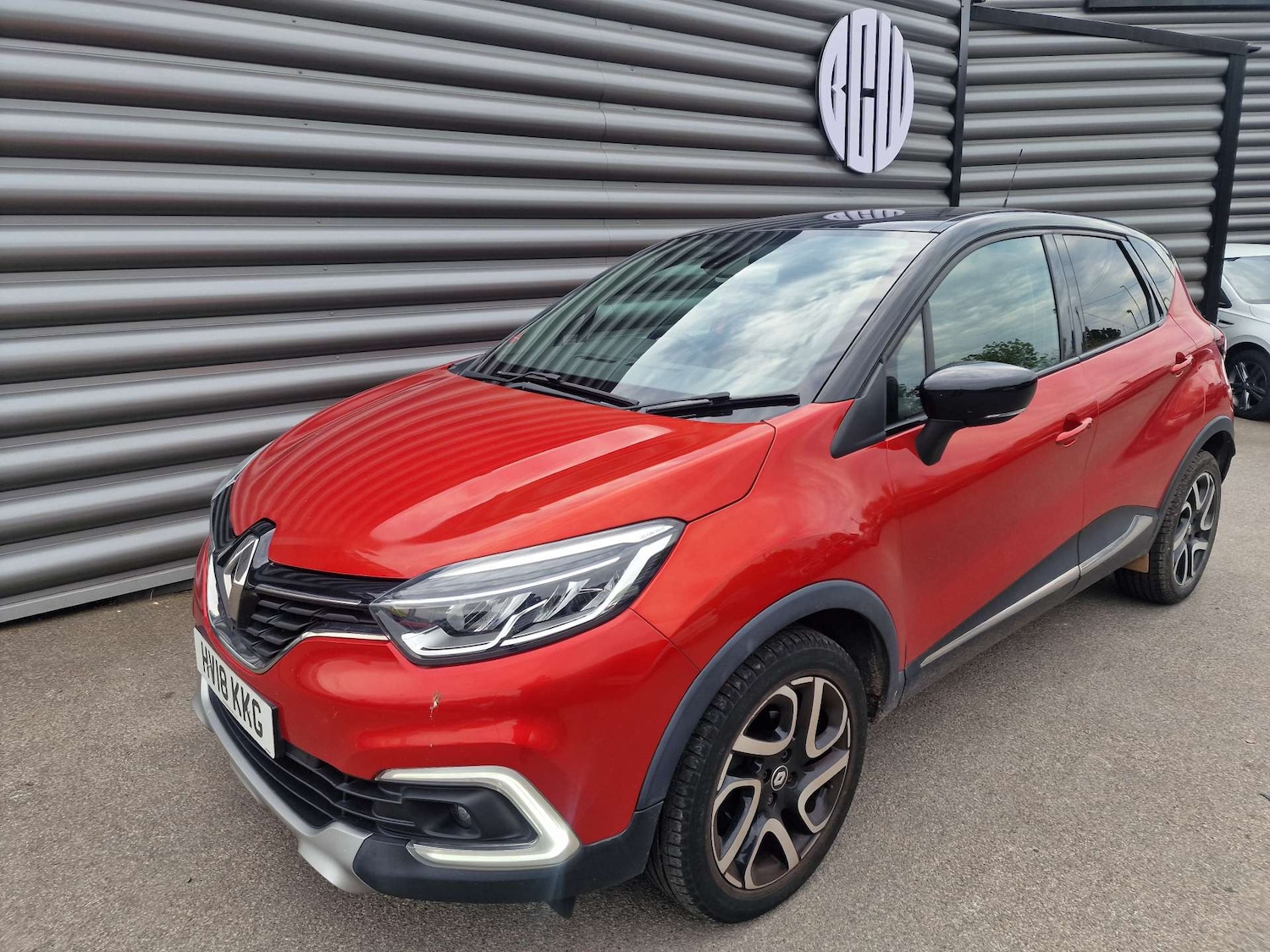 Used Renault Captur 2018 for sale - 76165327: Photo 3