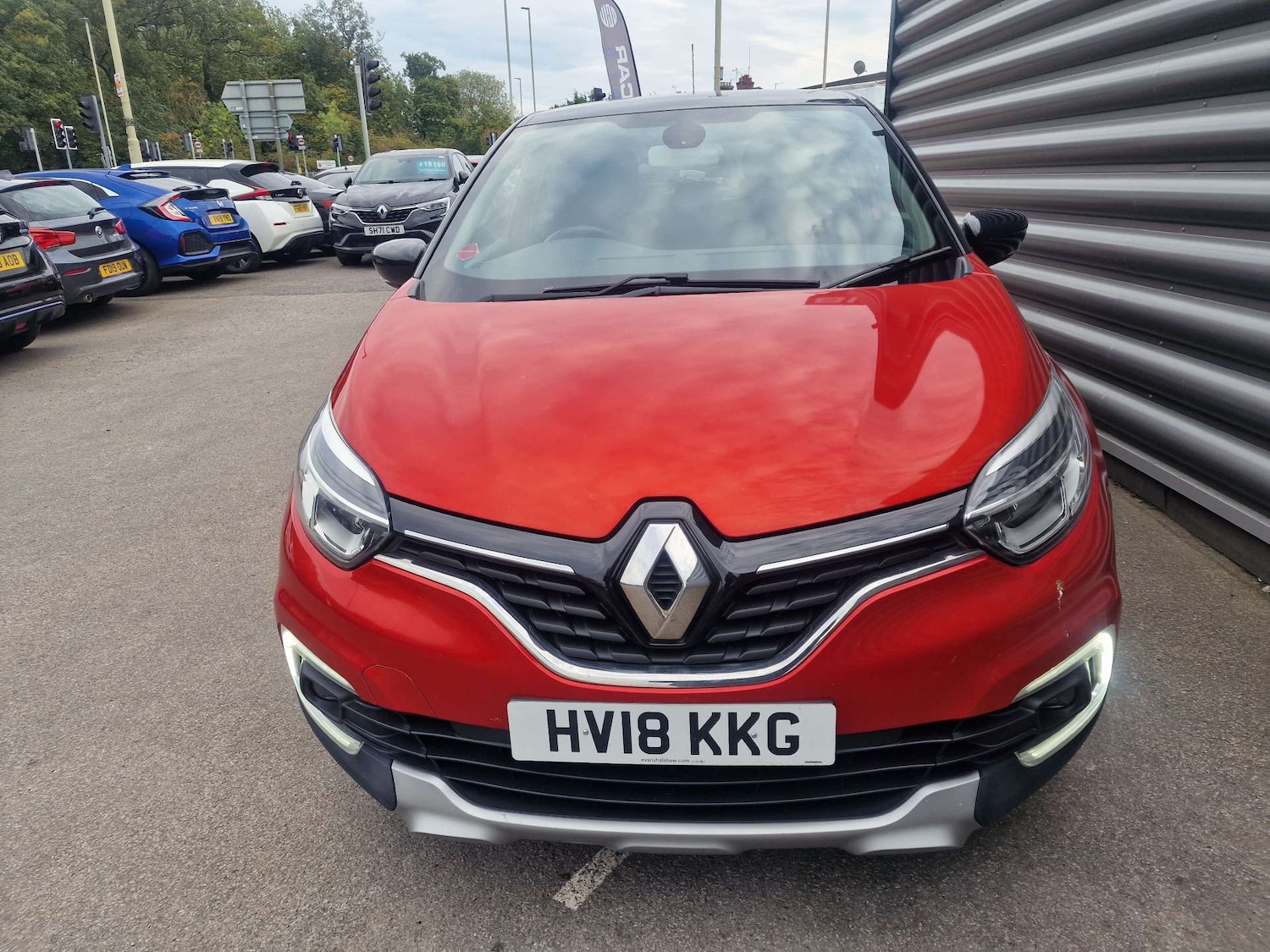 Used Renault Captur 2018 for sale - 76165327: Photo 6