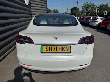 Used Tesla Model 3 2021 for sale - 78738808: Photo