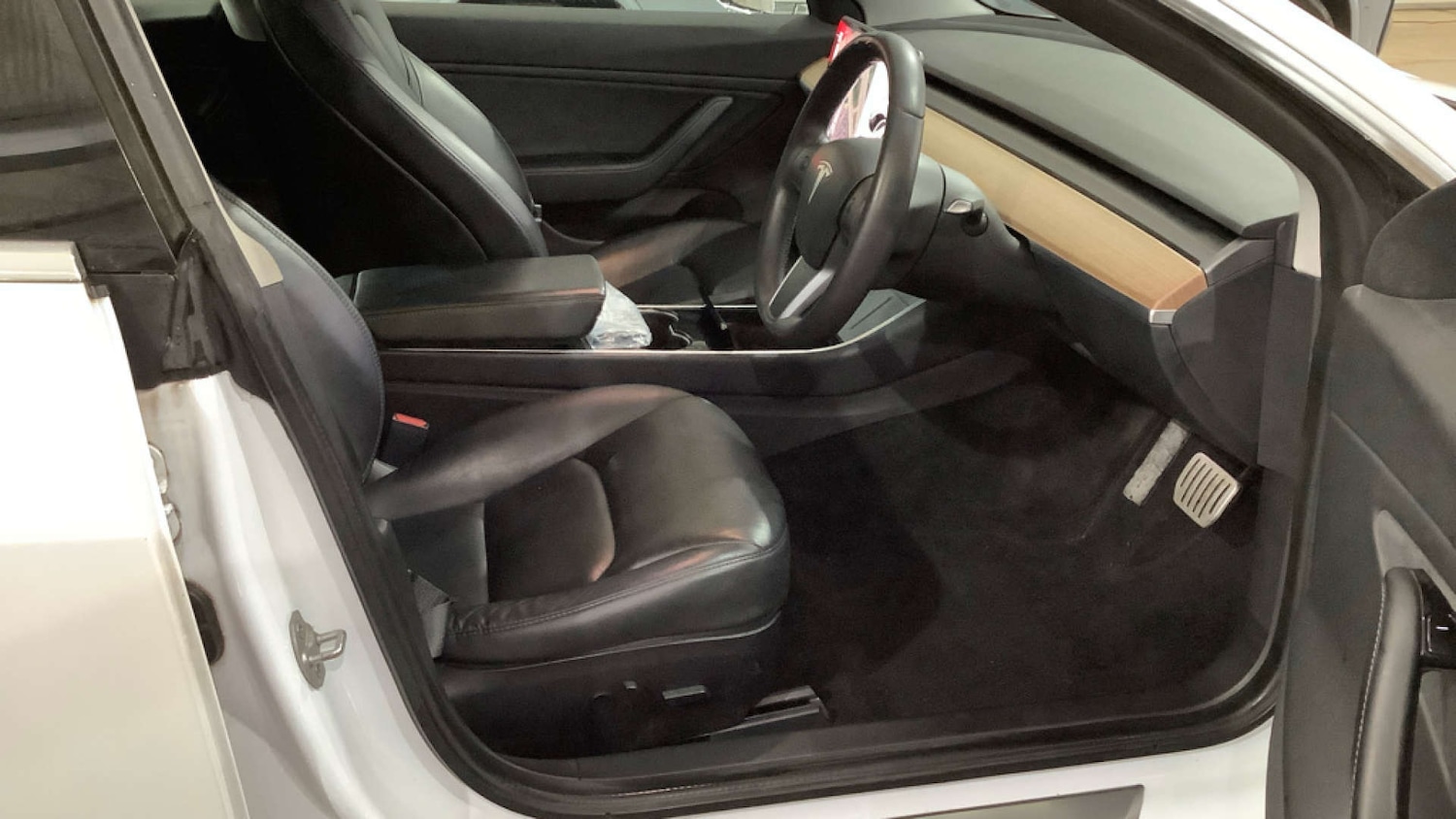 Used Tesla Model 3 2020 for sale - 77536228: Photo 8