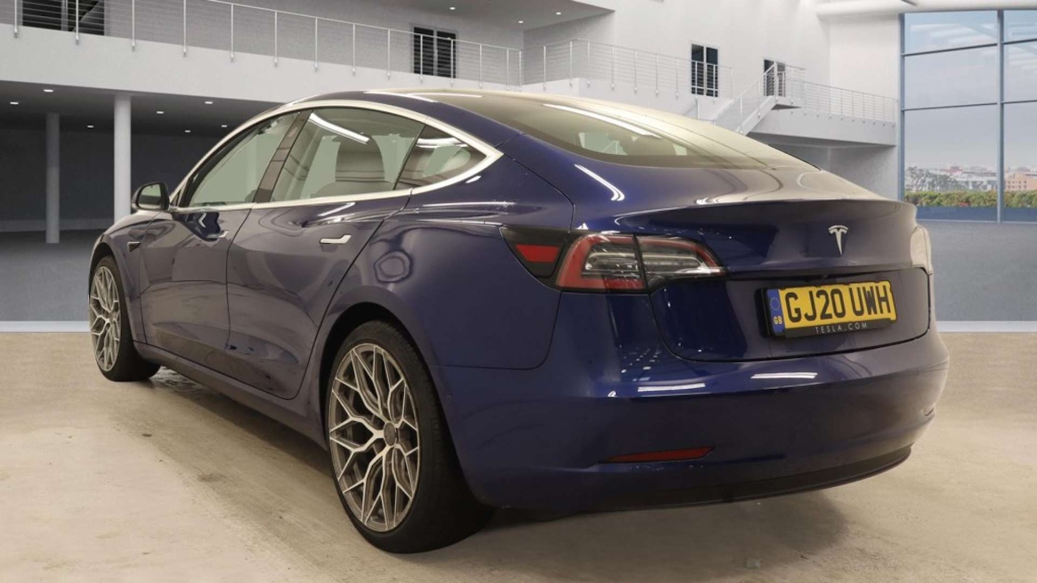 Used Tesla Model 3 2020 for sale - 77675387: Photo 3