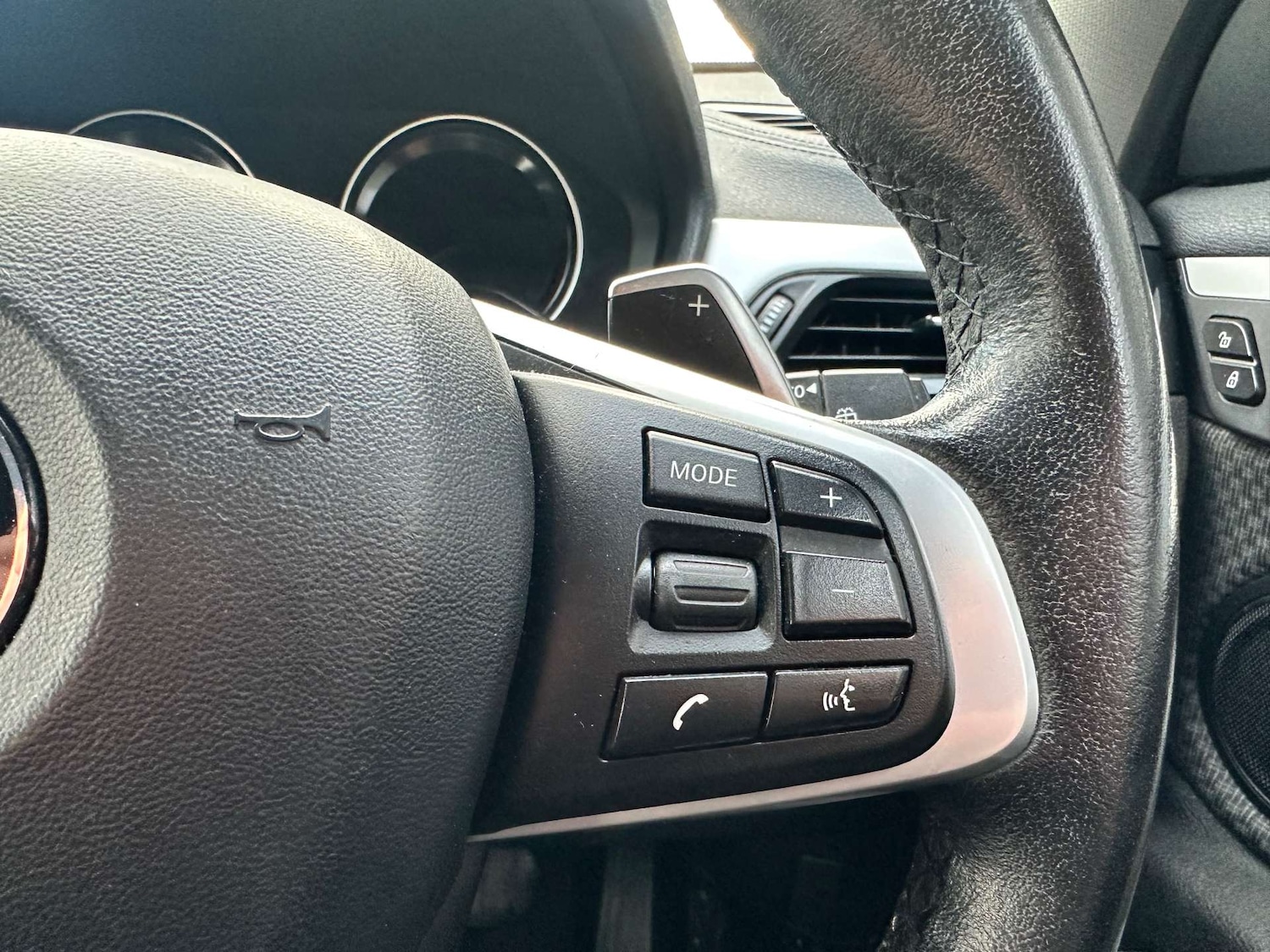 Used BMW X2 2018 for sale - 77490201: Photo 38