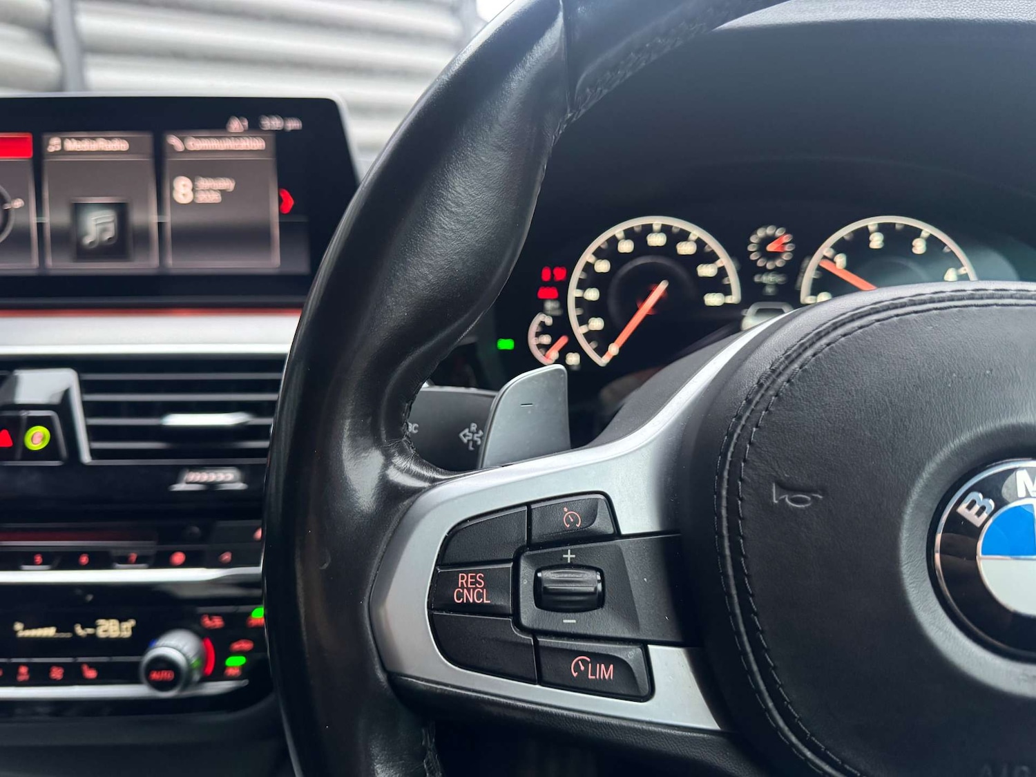 Used BMW 5 Series 2018 for sale - 77139229: Photo 17