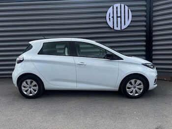 Used Renault Zoe 2020 for sale - 76101564: Photo 2