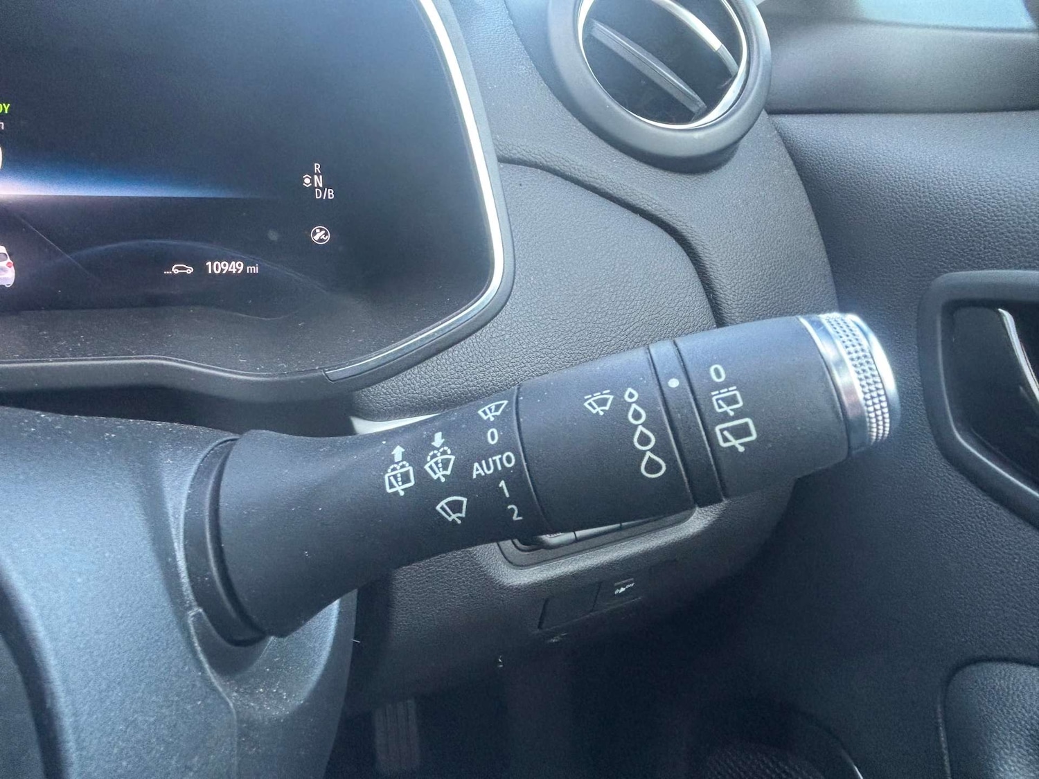 Used Renault Zoe 2020 for sale - 76101564: Photo 32