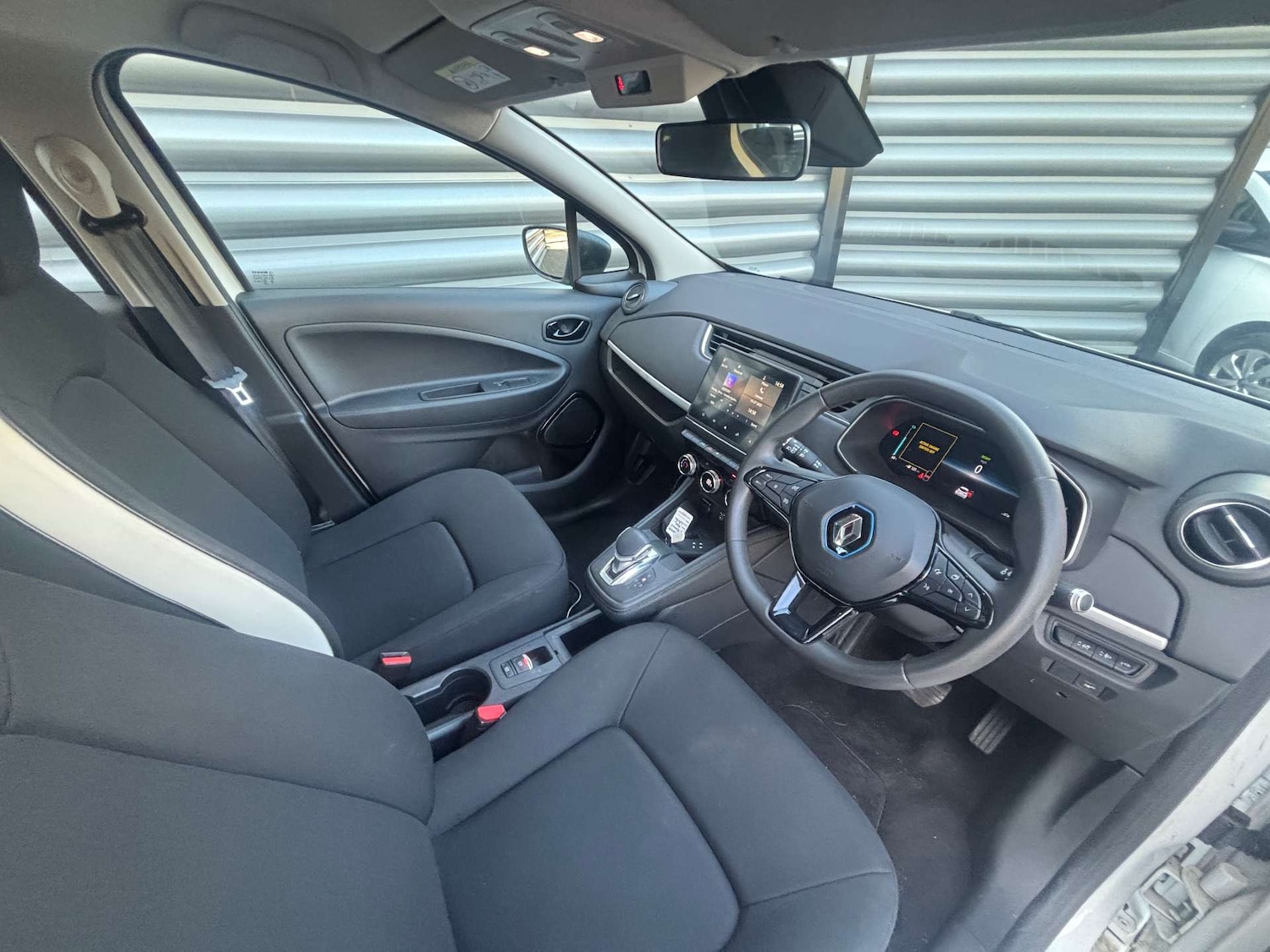 Used Renault Zoe 2020 for sale - 76101564: Photo 39