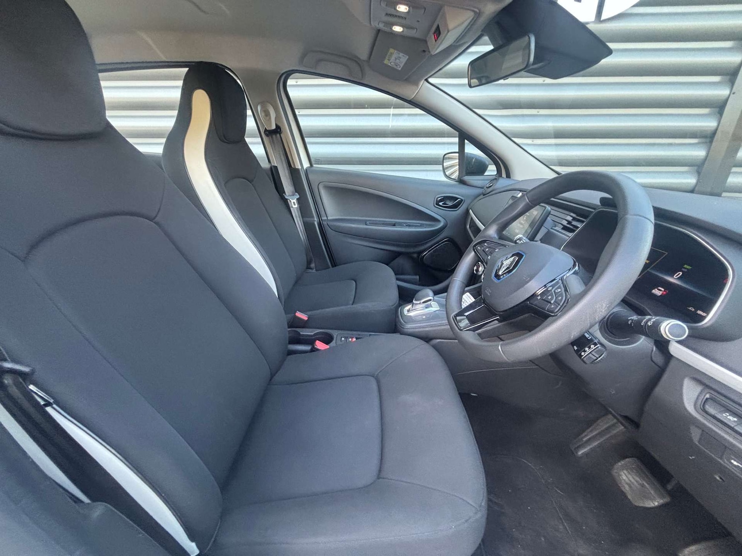 Used Renault Zoe 2020 for sale - 76101564: Photo 40