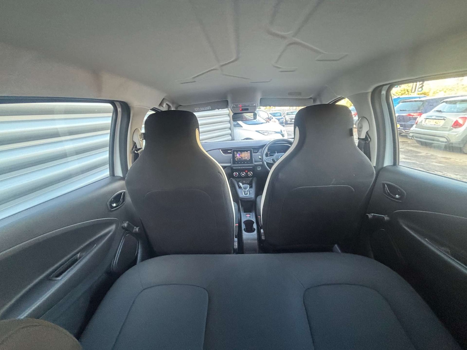 Used Renault Zoe 2020 for sale - 76101564: Photo 41