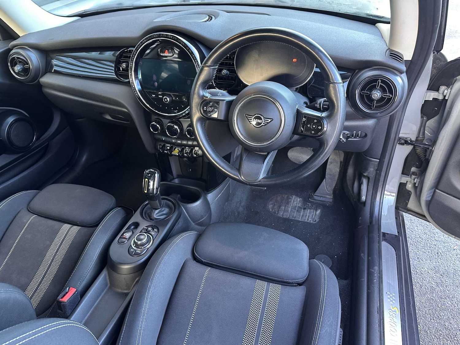 Used MINI Hatch 2021 for sale - 76275295: Photo 23