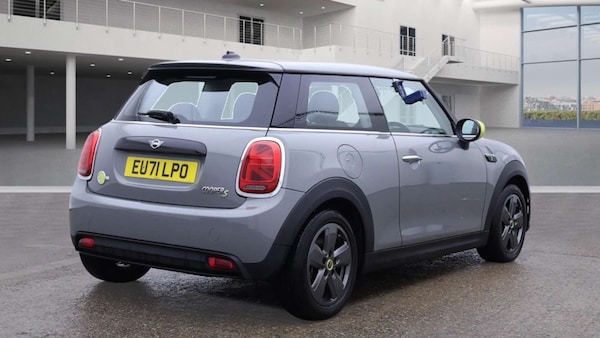 Used MINI Hatch 2021 for sale - 76275295: Photo 4