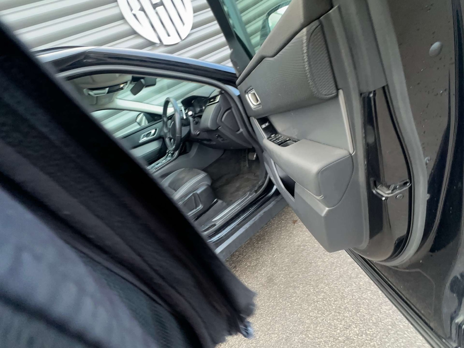 Used Land Rover Range Rover Velar 2019 for sale - 77227825: Photo 14