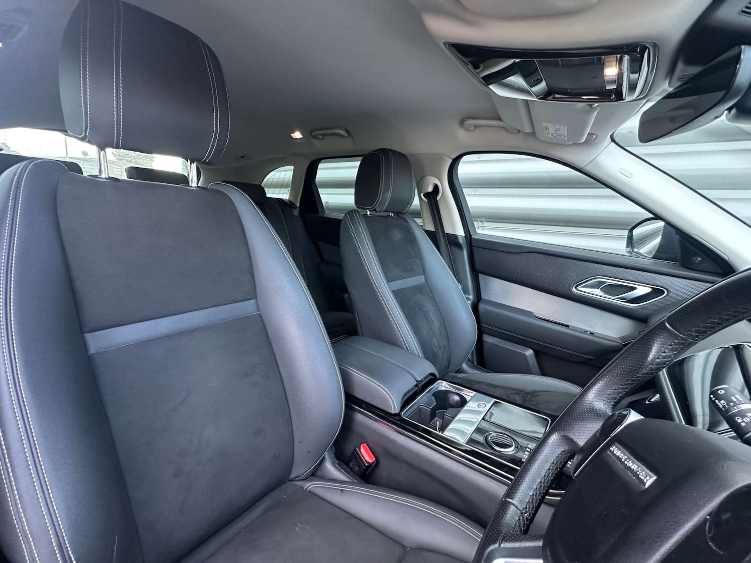 Used Land Rover Range Rover Velar 2019 for sale - 77227825: Photo 15