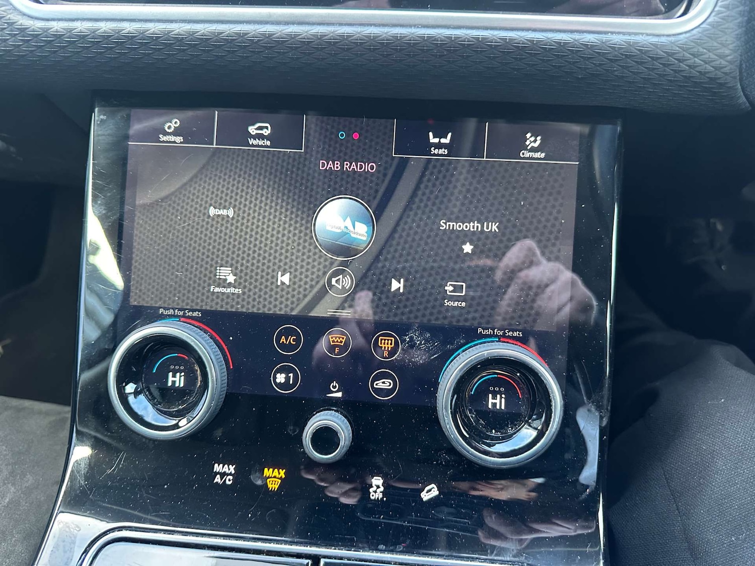 Used Land Rover Range Rover Velar 2019 for sale - 77227825: Photo 24