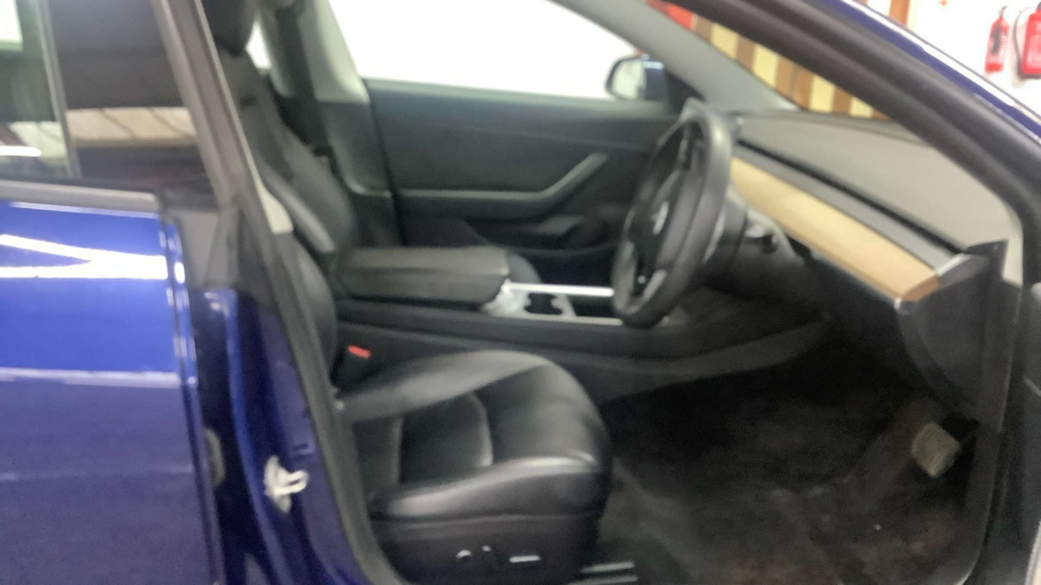 Used Tesla Model 3 2020 for sale - 77805531: Photo 10