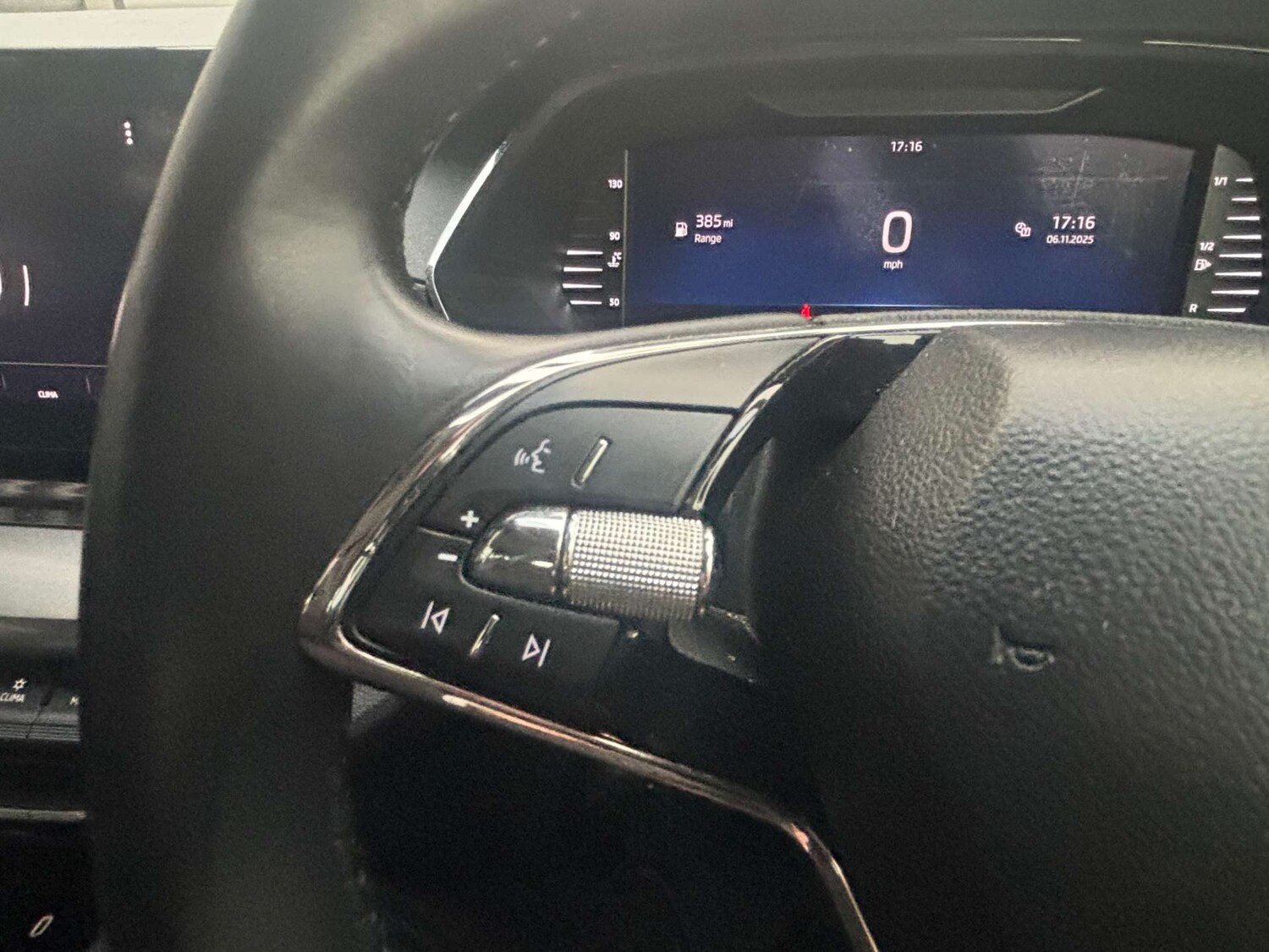 Used Skoda Octavia 2022 for sale - 75724863: Photo 41