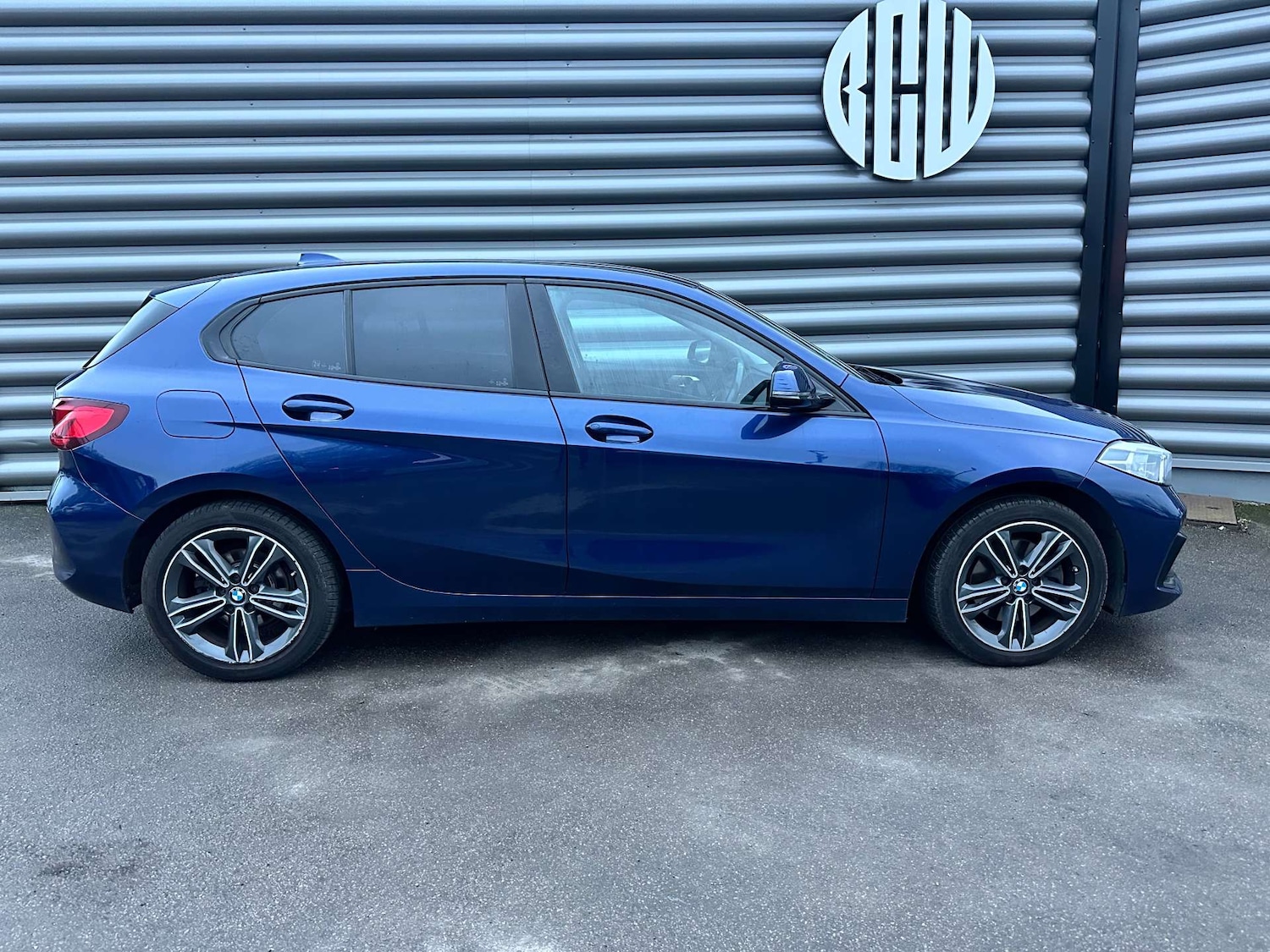 Used BMW 1 Series 2019 for sale - 77420228: Photo 2