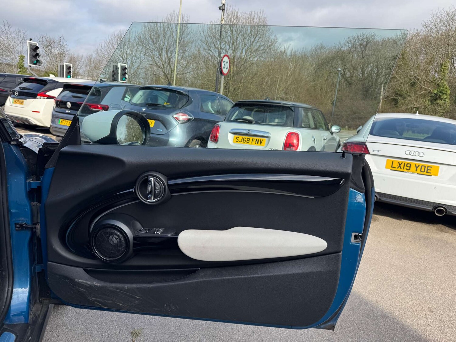 Used MINI Convertible 2025 for sale - 77667876: Photo 14