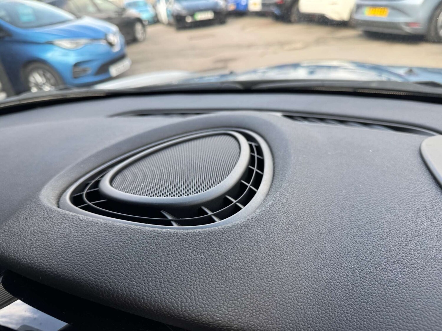 Used MINI Convertible 2025 for sale - 77667876: Photo 17